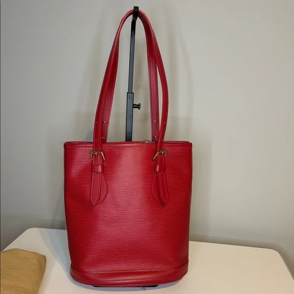 Louis Vuitton EPI Leather Petit Bucket PM Bag with Pouch - Picture 6 of 14